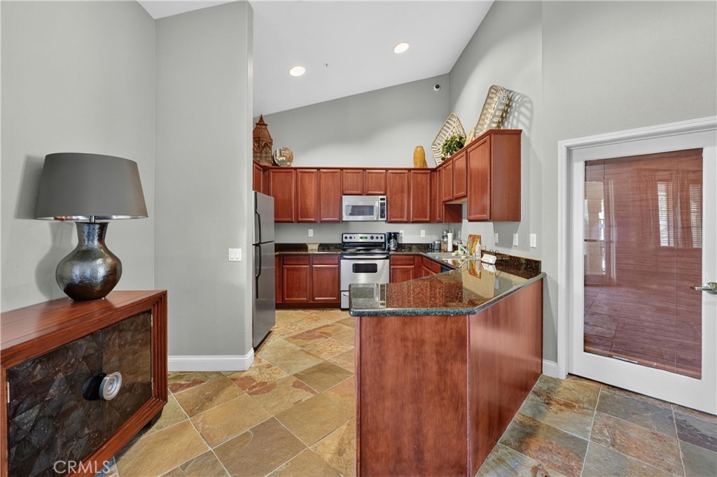 375 Central Avenue, Unit 190 Riverside, CA 92507 - Photo 52 of 73 Kitchen Inside Clubhouse