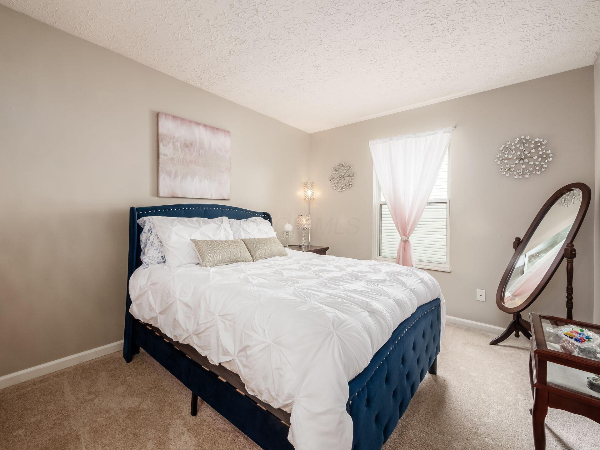 2568 Windflower Road Hilliard, OH 43026 - Photo 25 of 36 2nd Bedroom