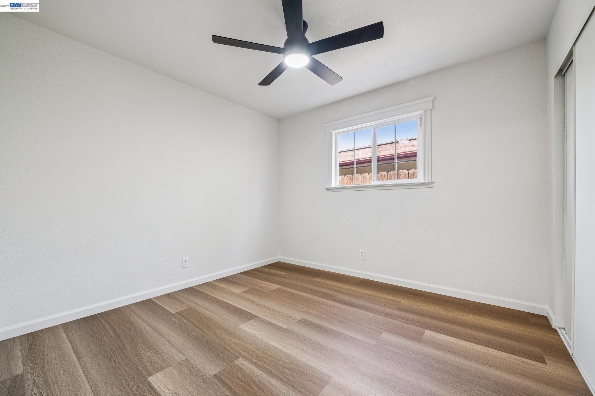 554 Chestnut Avenue Tracy, CA 95376 - Photo 15 of 27 wooden floor in an empty room