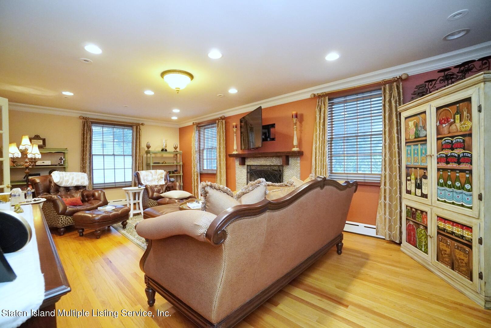 442 Edinboro Road Staten Island, NY 10306 - Photo 7 of 35 Photo Oct 28, 4 52 58 PM