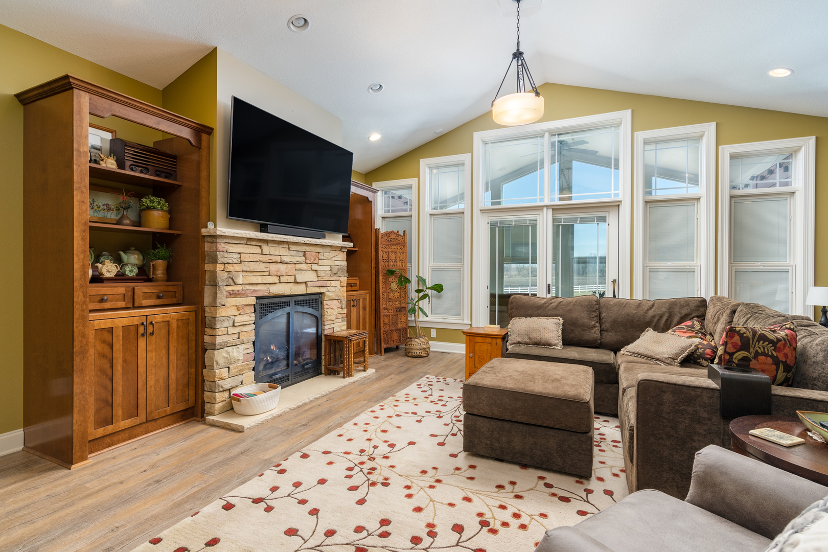 17132 Plank Road Arlington, IL 61312 - Photo 4 of 27 Gallery Image 4