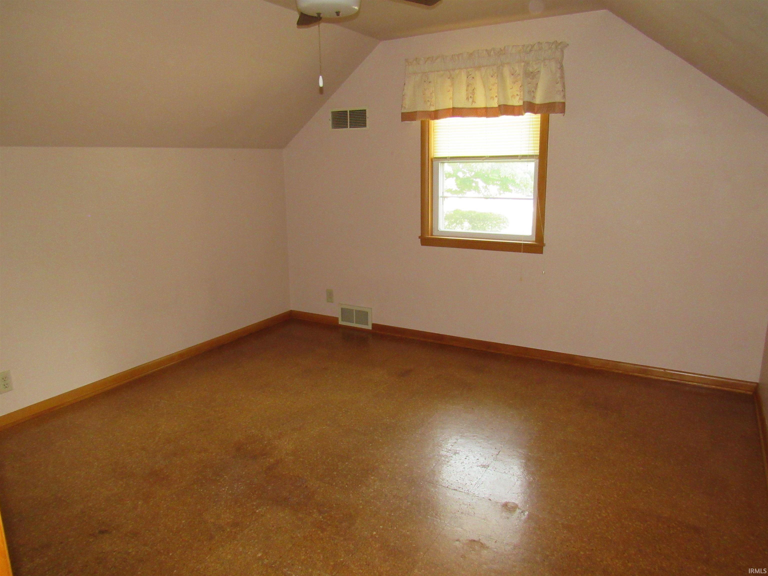 338 South Dixon Road Kokomo, IN 46901 - Photo 14 of 27 Gallery Image 14