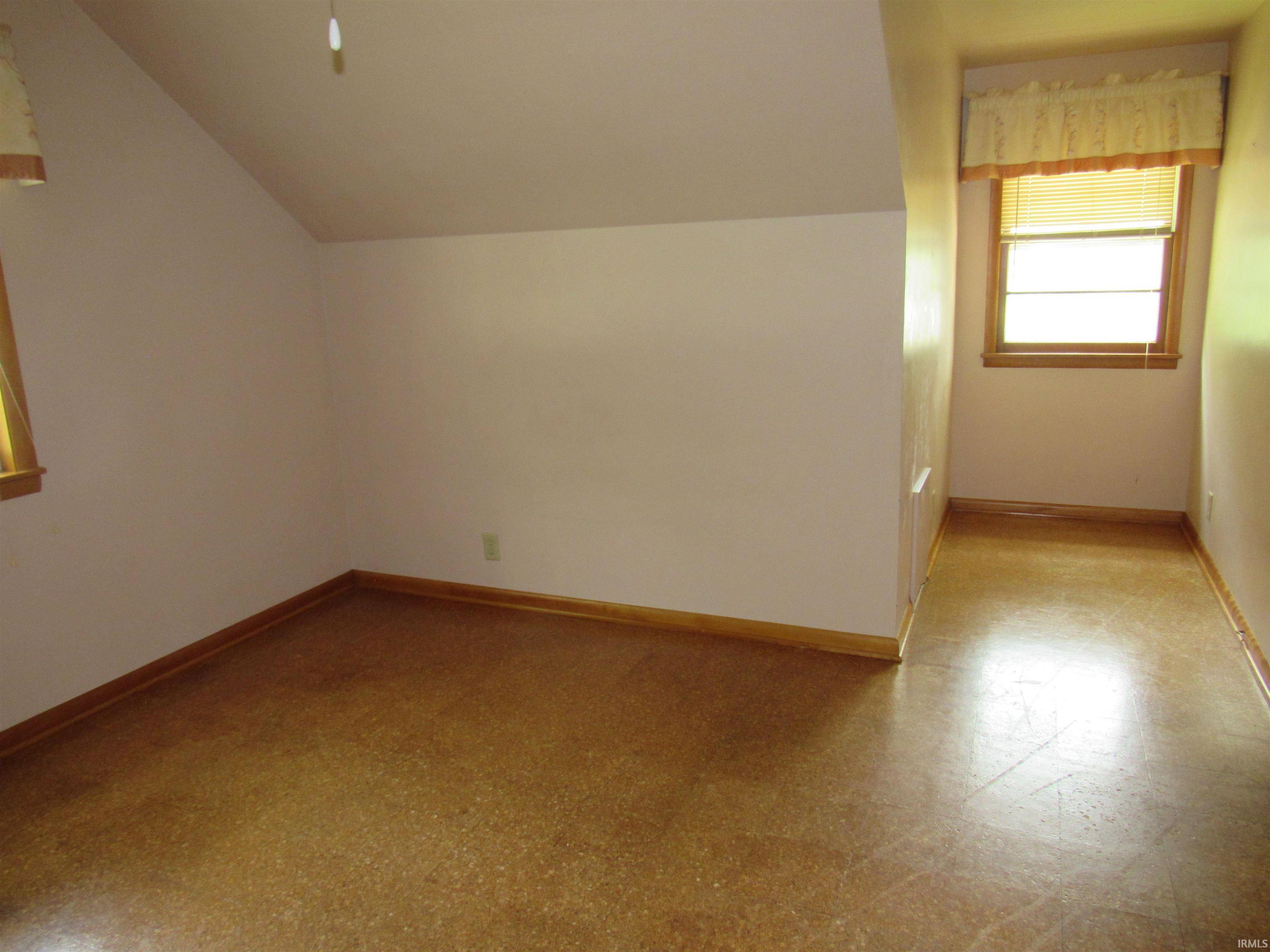 338 South Dixon Road Kokomo, IN 46901 - Photo 15 of 27 Gallery Image 15