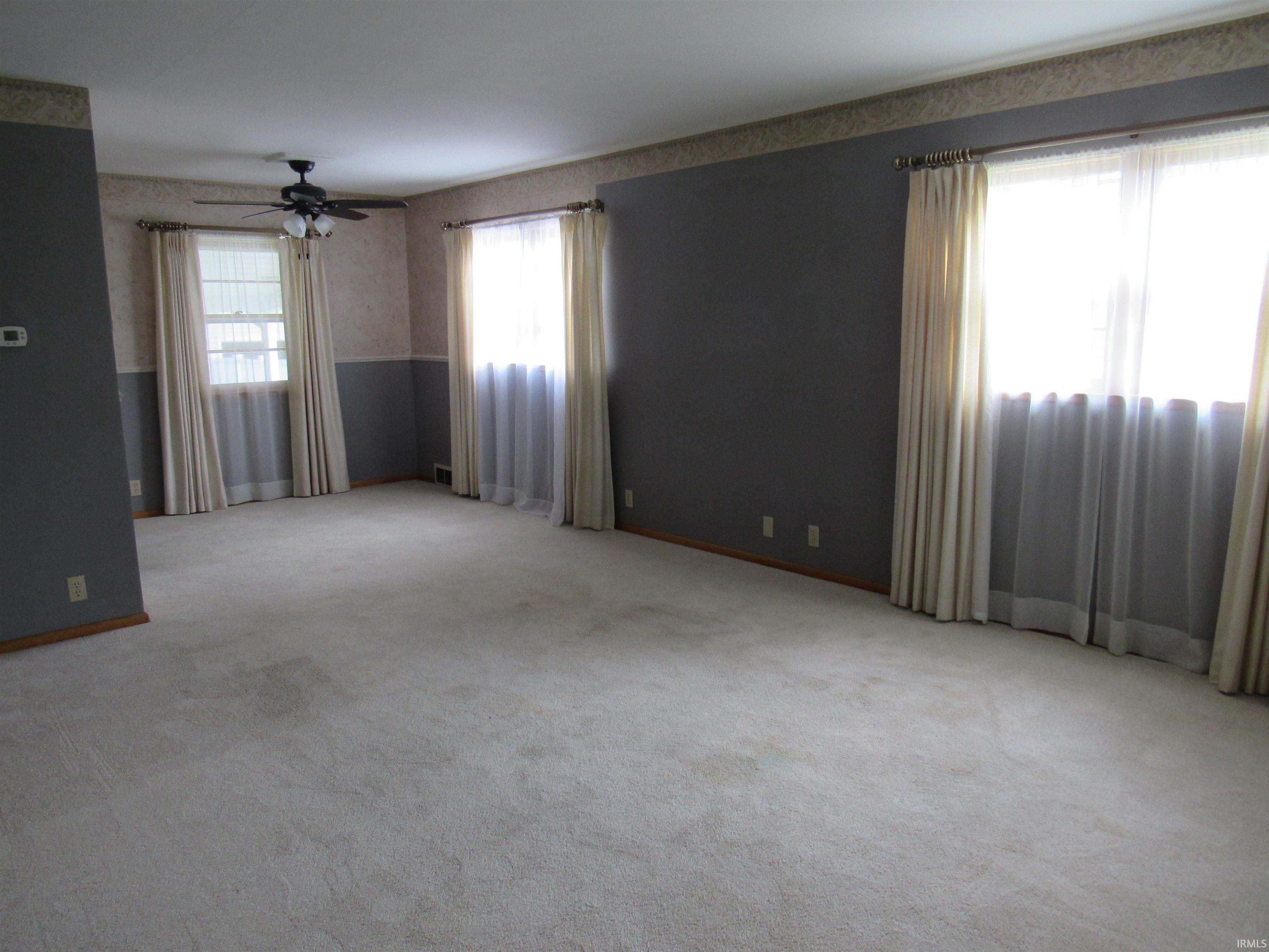 338 South Dixon Road Kokomo, IN 46901 - Photo 2 of 27 Gallery Image 2