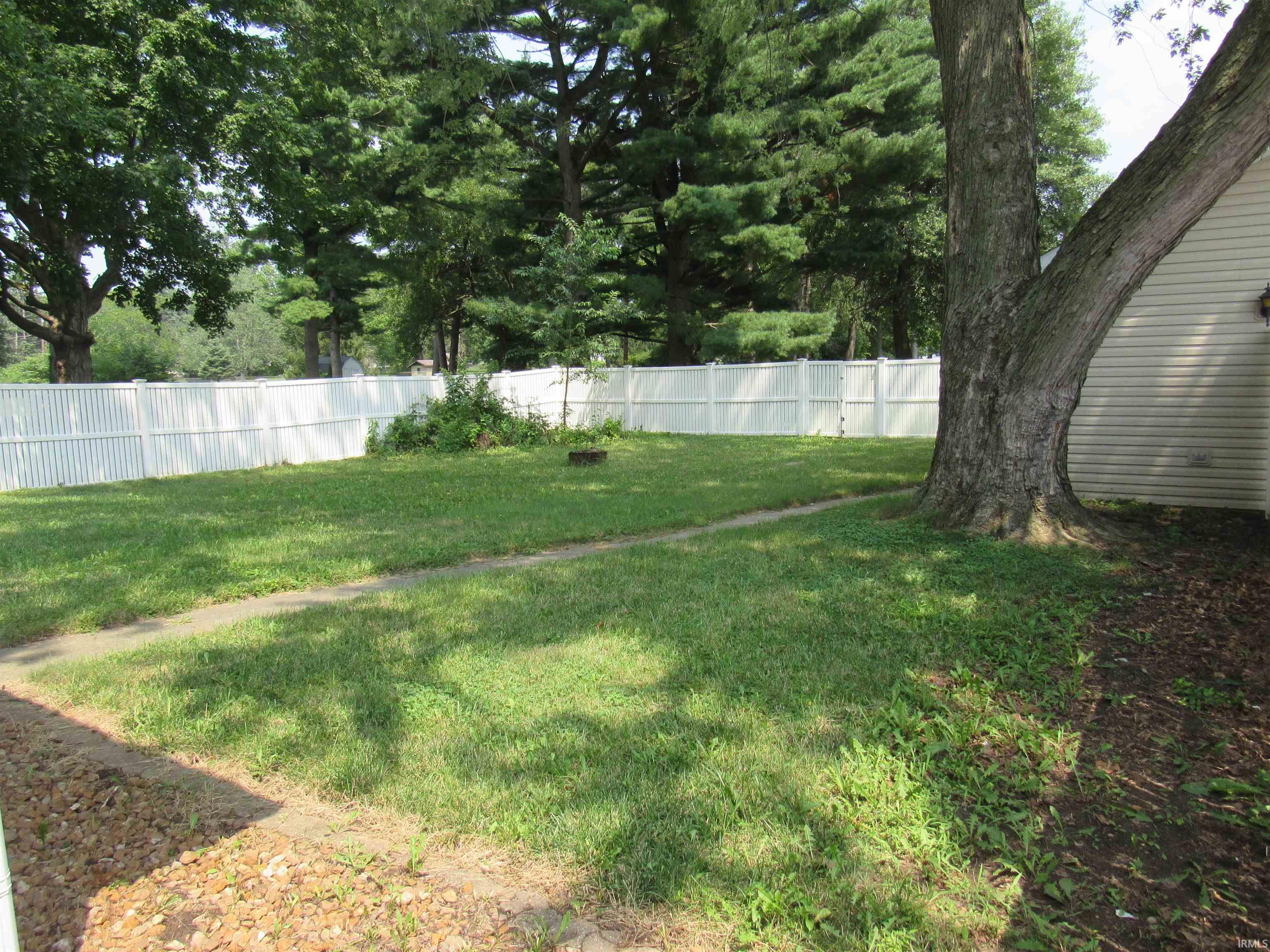 338 South Dixon Road Kokomo, IN 46901 - Photo 26 of 27 Gallery Image 26