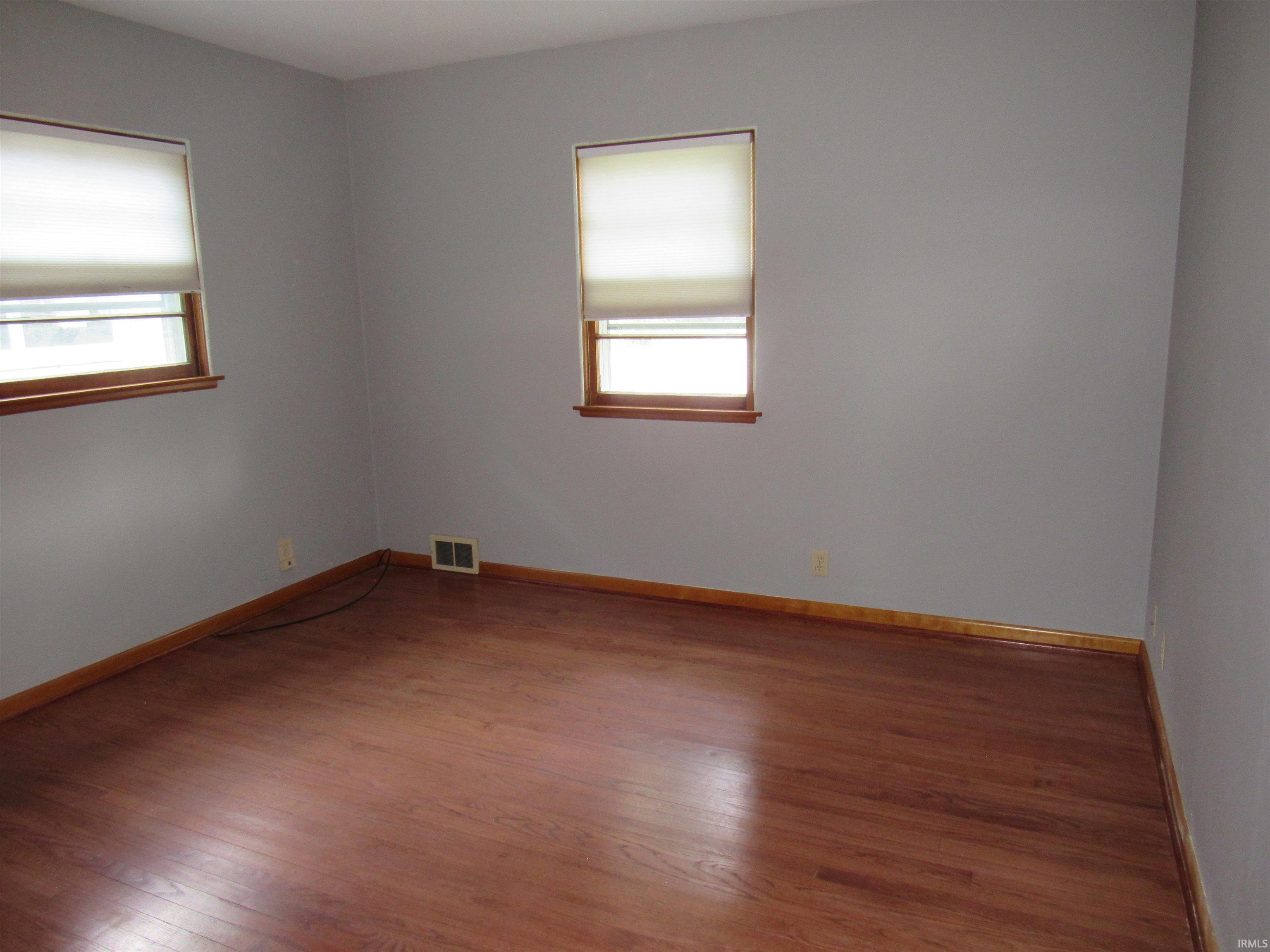 338 South Dixon Road Kokomo, IN 46901 - Photo 7 of 27 Gallery Image 7