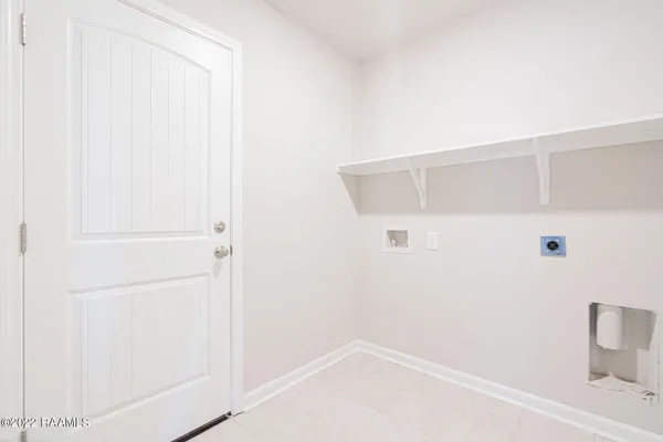 $2,000 | 130 Lucille Drive, Maurice, LA 70555