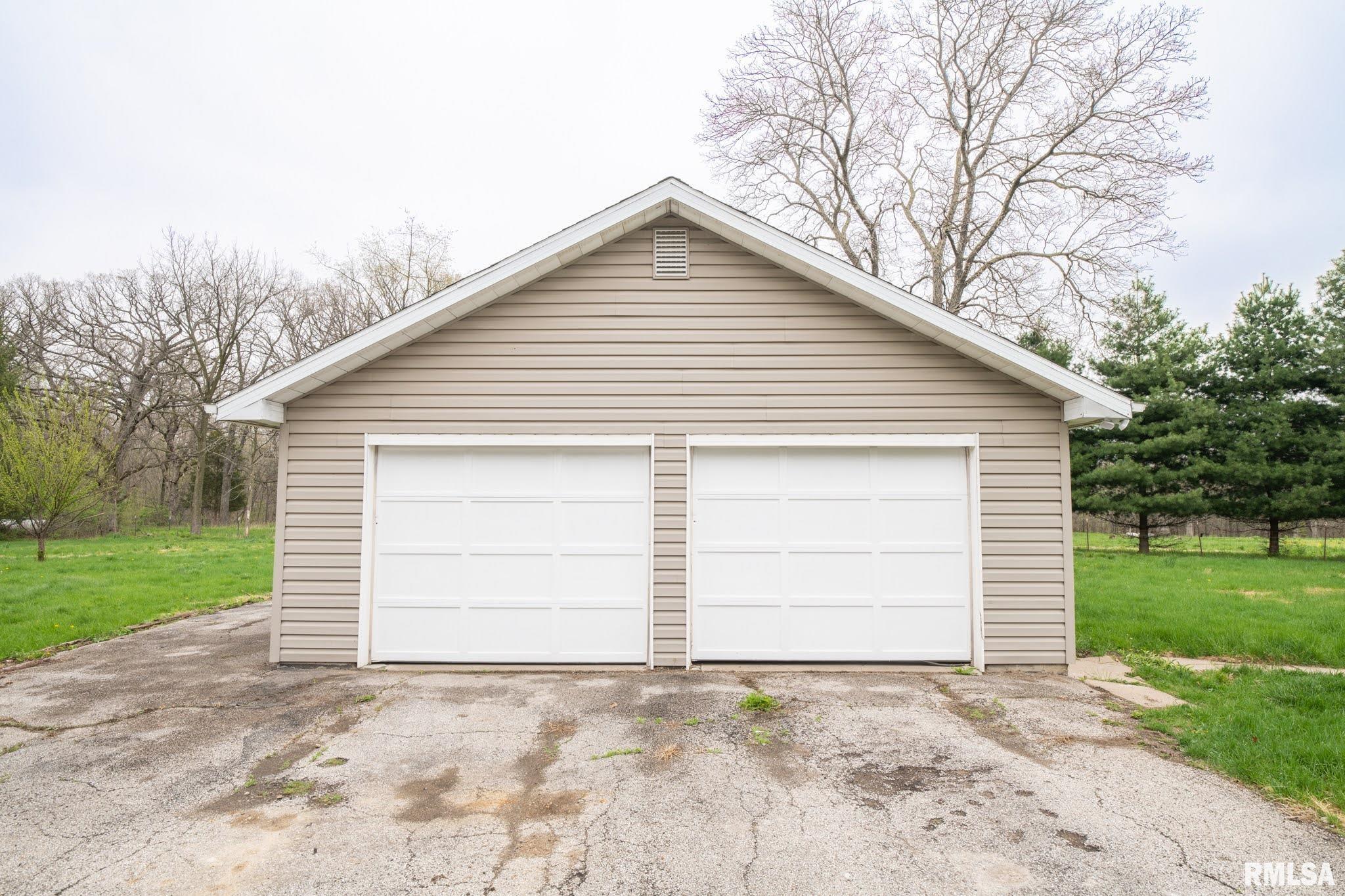 6845 West Dickison Cemetery Road Dunlap, IL 61525 - Photo 44 of 50 Gallery Image 44