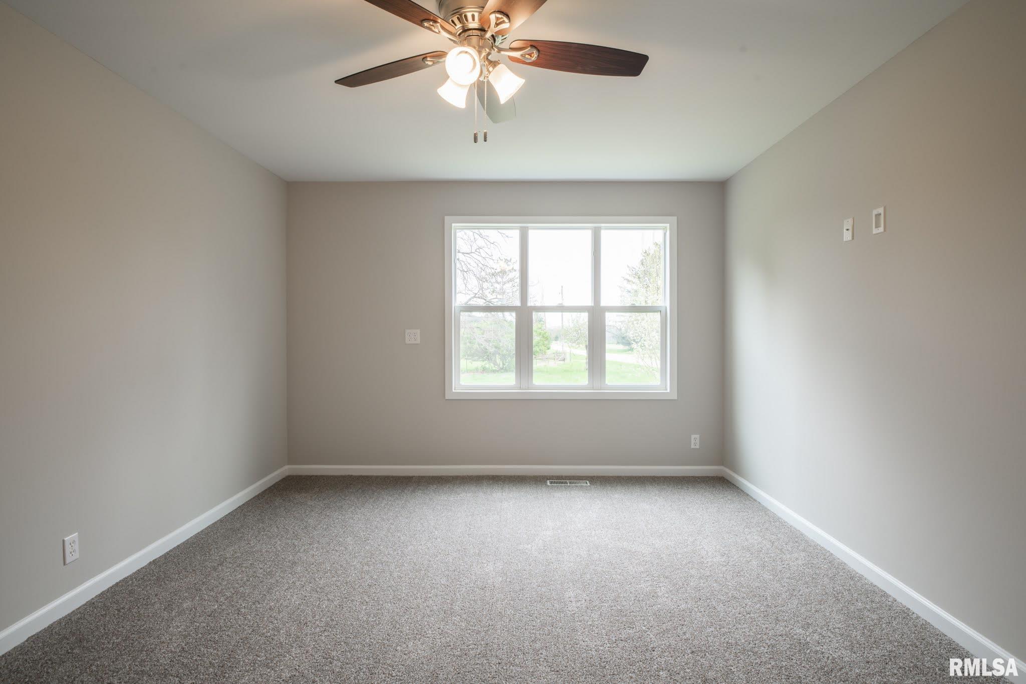 6845 West Dickison Cemetery Road Dunlap, IL 61525 - Photo 8 of 50 Gallery Image 8
