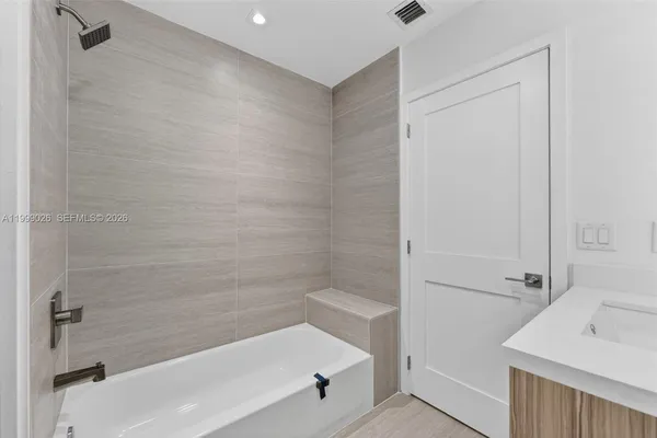 $550,000 | 19730 Northwest 44th Court, Miami Gardens, FL 33055