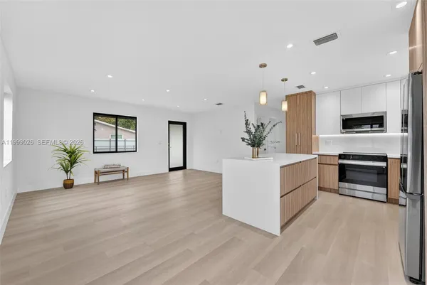 $550,000 | 19730 Northwest 44th Court, Miami Gardens, FL 33055