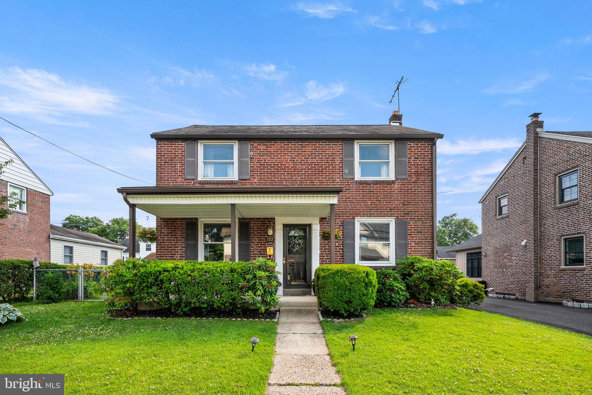 122 Kent Road Springfield, PA 19064 - Photo 1 of 25 Welcome to 122 Kent Road!!