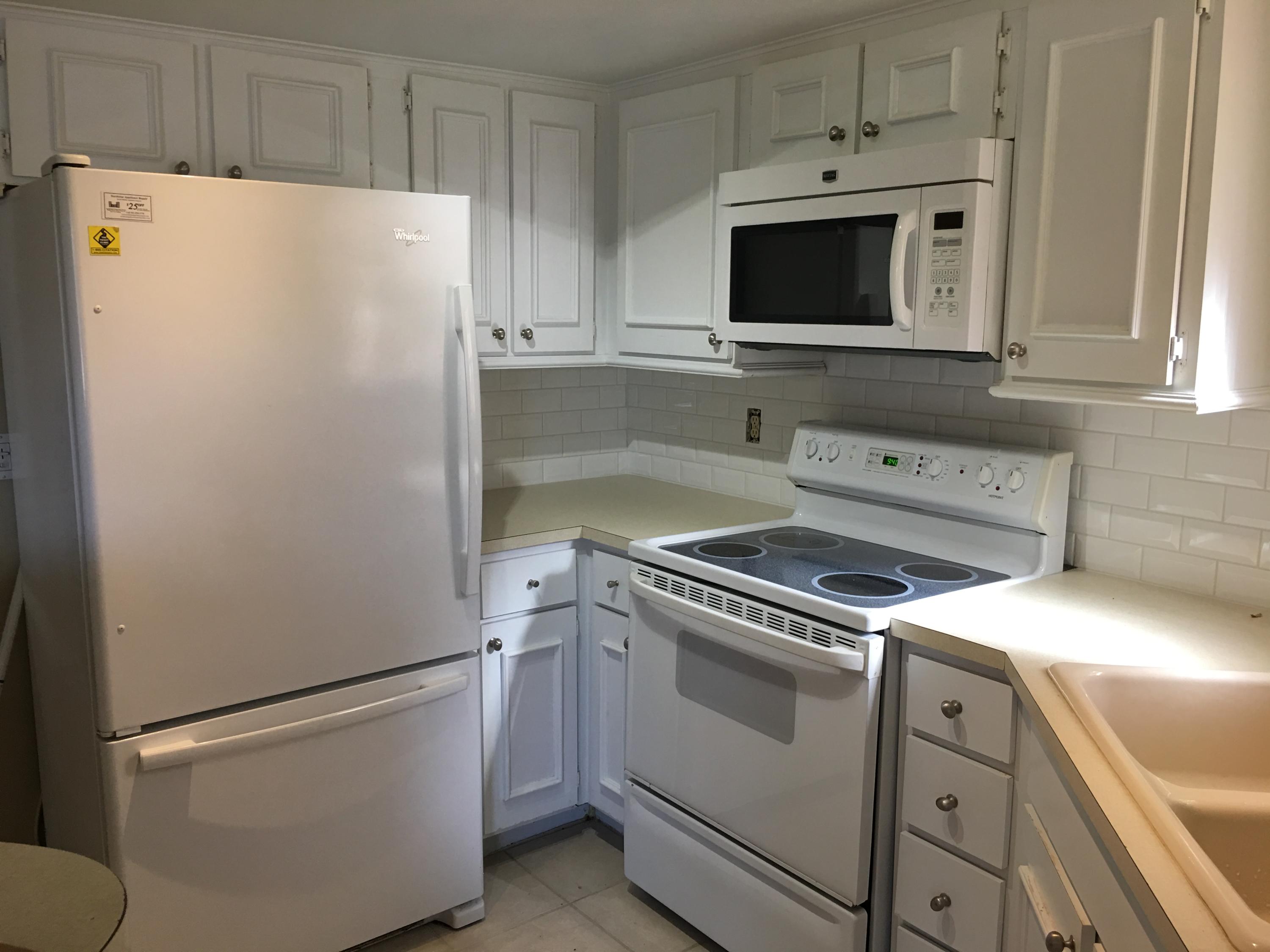 227 Seabreeze Circle Jupiter, FL 33477 - Photo 11 of 17 Kitchen