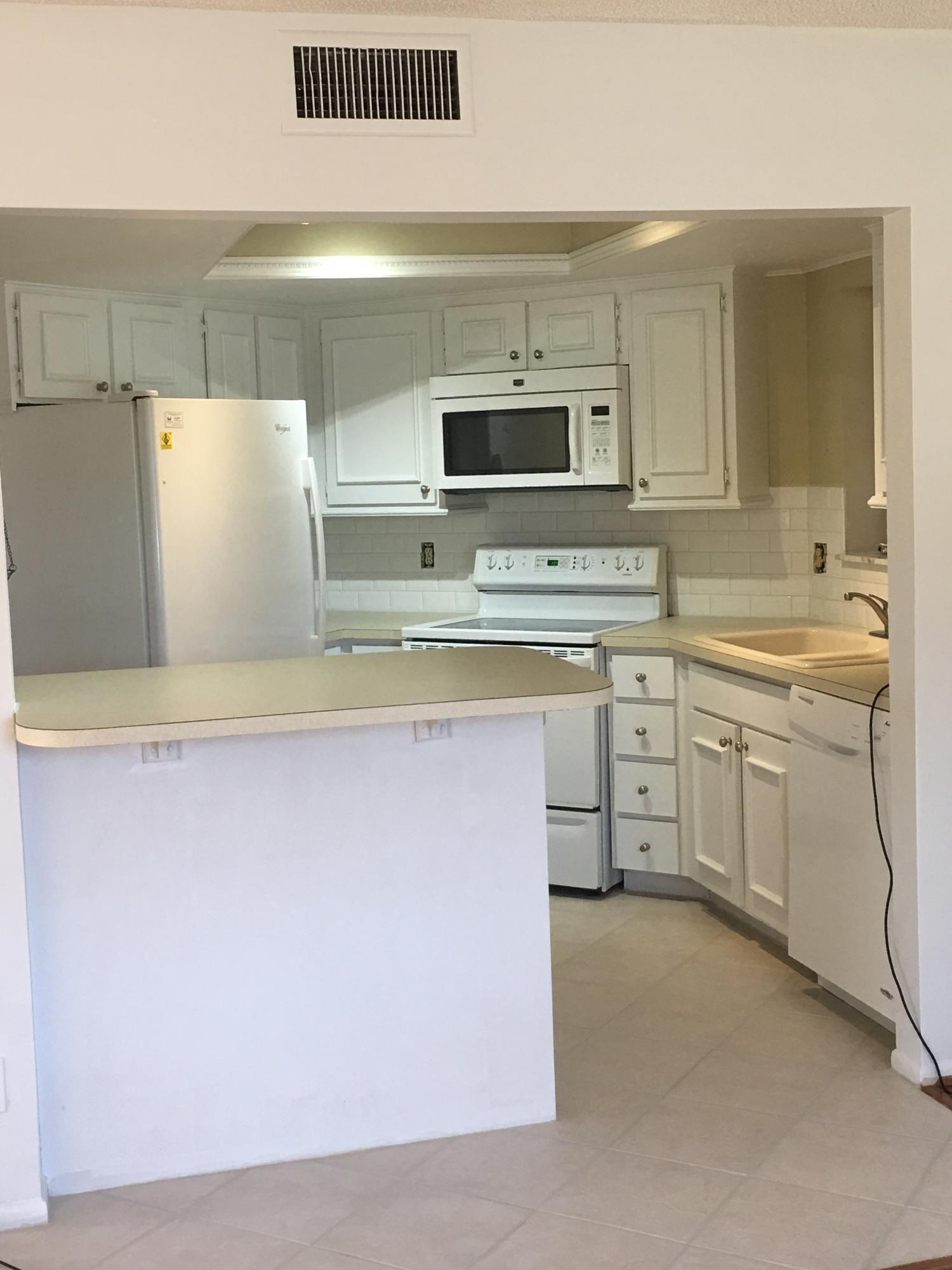 227 Seabreeze Circle Jupiter, FL 33477 - Photo 15 of 17 Kitchen