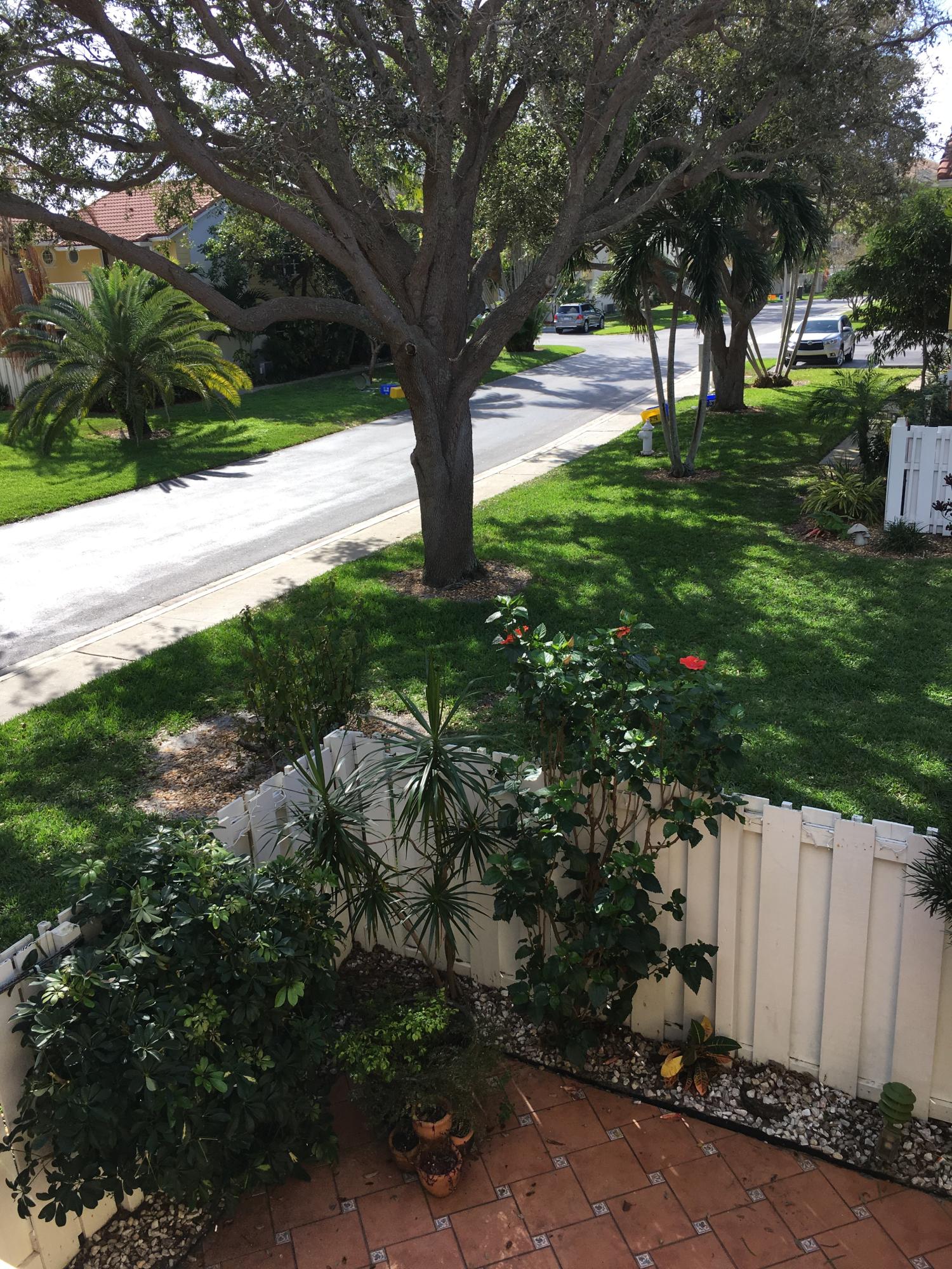 227 Seabreeze Circle Jupiter, FL 33477 - Photo 5 of 17 View from 2nd level