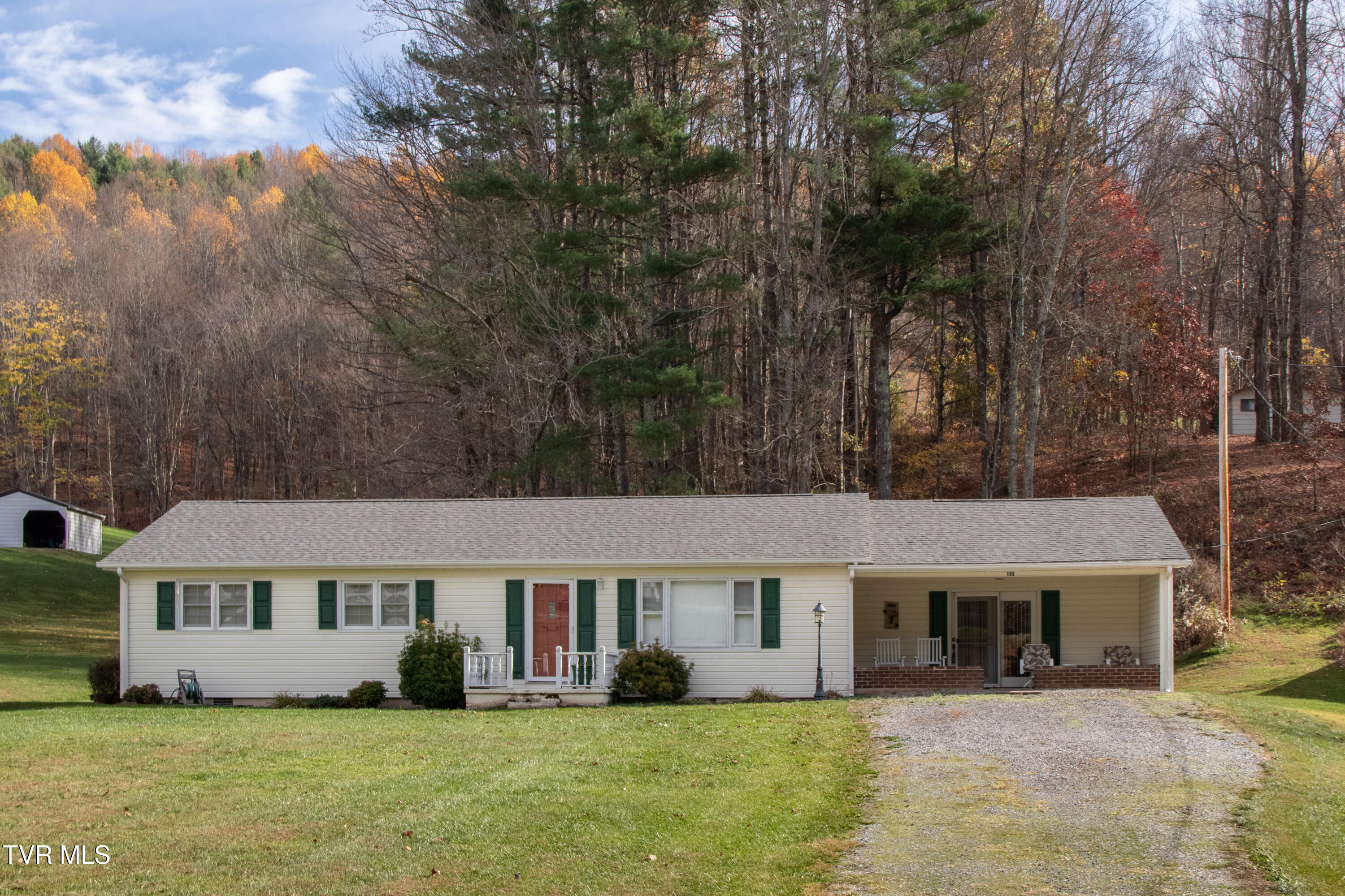 166 Ramblewood Road Chilhowie, VA 24319 - Photo 1 of 25 166 Ramblewood