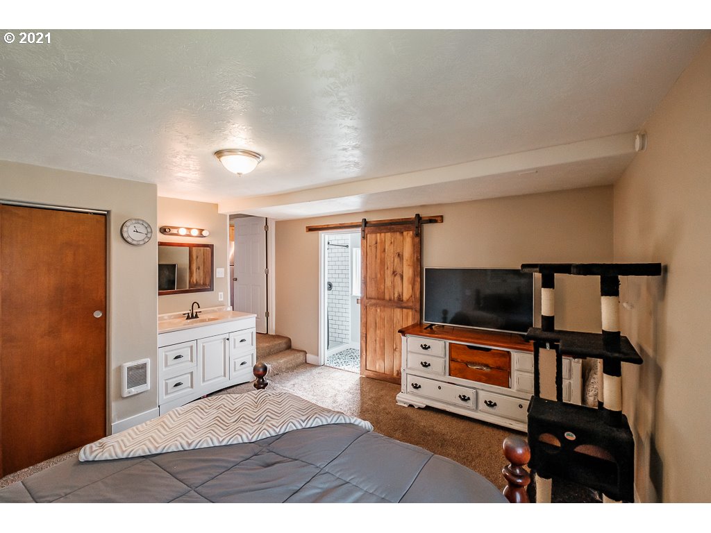 1341 Clark Mill Road Sweet Home, OR 97386 - Photo 22 of 29 Gallery Image 22