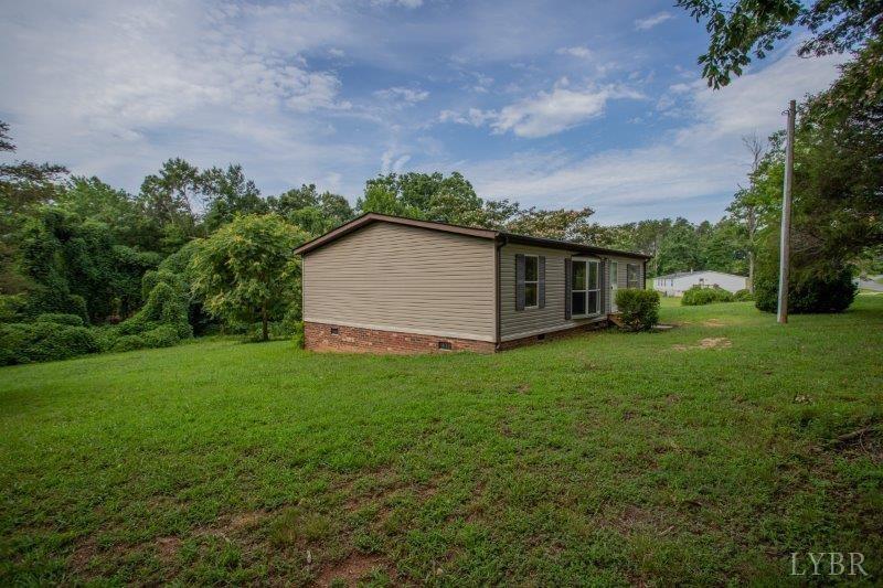 1161 Hickory Road Chatham, VA 24531 - Photo 3 of 40 Gallery Image 3