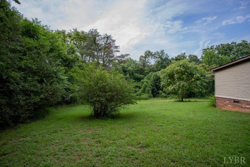 1161 Hickory Road Chatham, VA 24531 - Photo 4 of 40 Gallery Image 4
