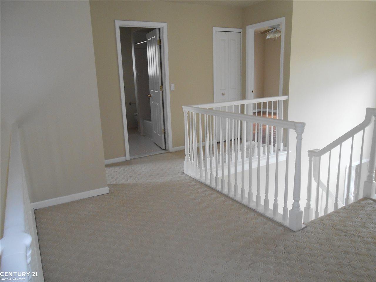 1009 River Mist Drive Rochester, MI 48307 - Photo 20 of 45 31243816-19.JPG