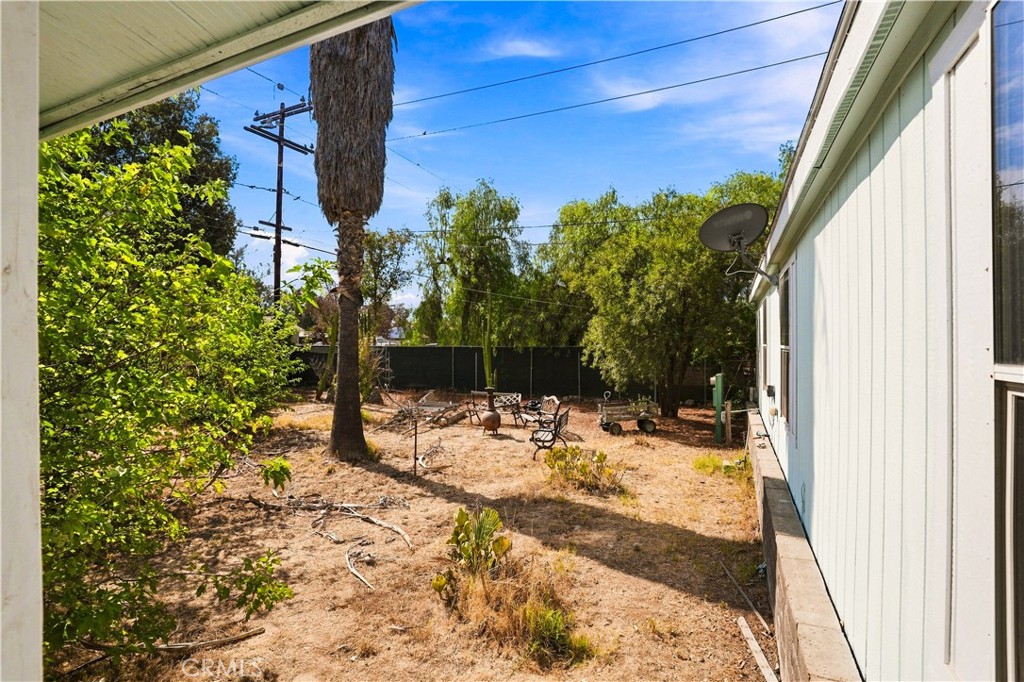 31215 Byers Road Menifee, CA 92584 - Photo 9 of 66 Gallery Image 9