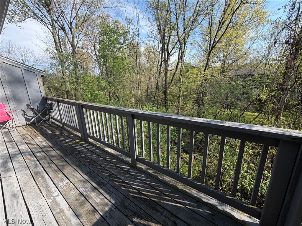 4648 Oak Point Road Lorain, OH 44053 - Photo 16 of 33