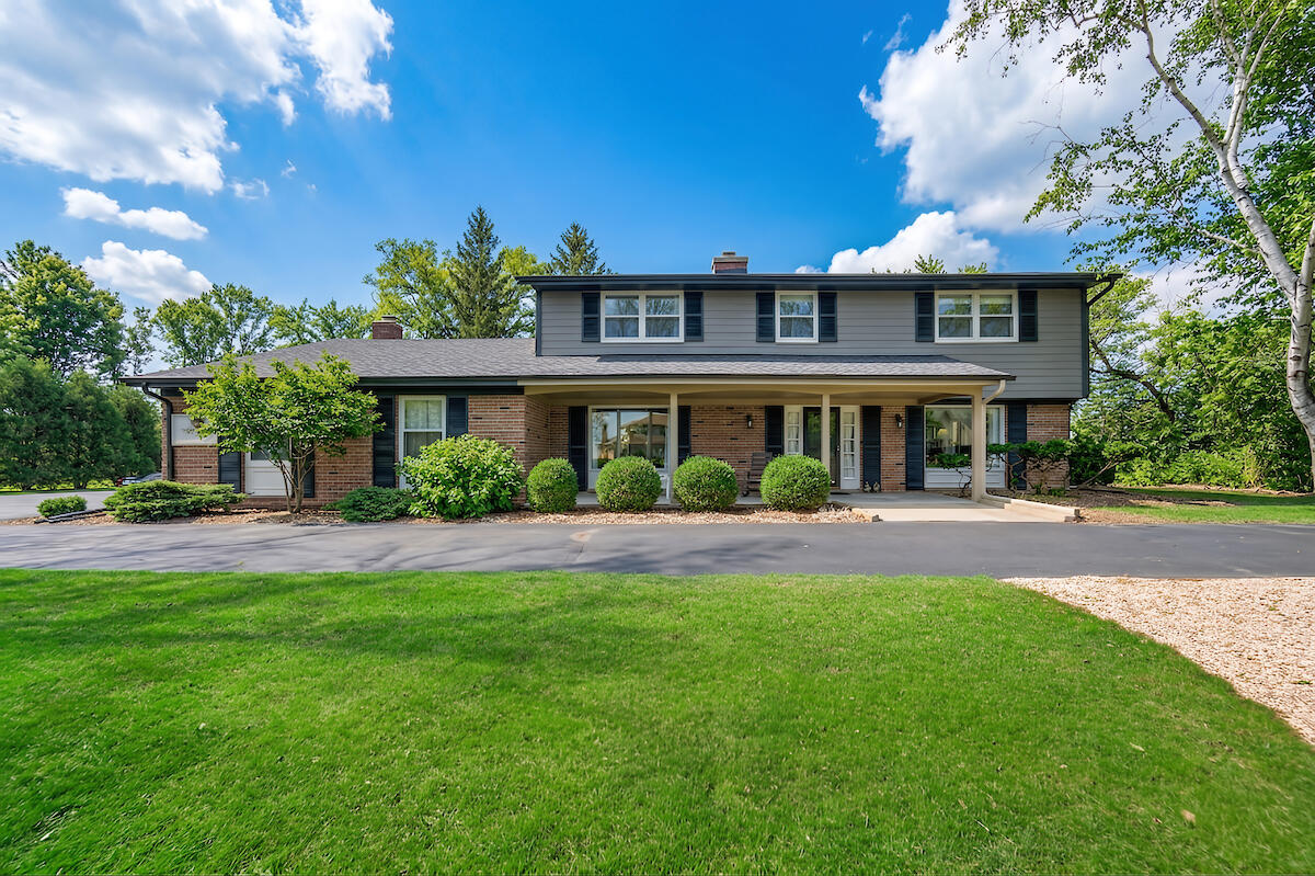 711 Waters Edge Road Caledonia, WI 53402 - Photo 1 of 1 Front view of house