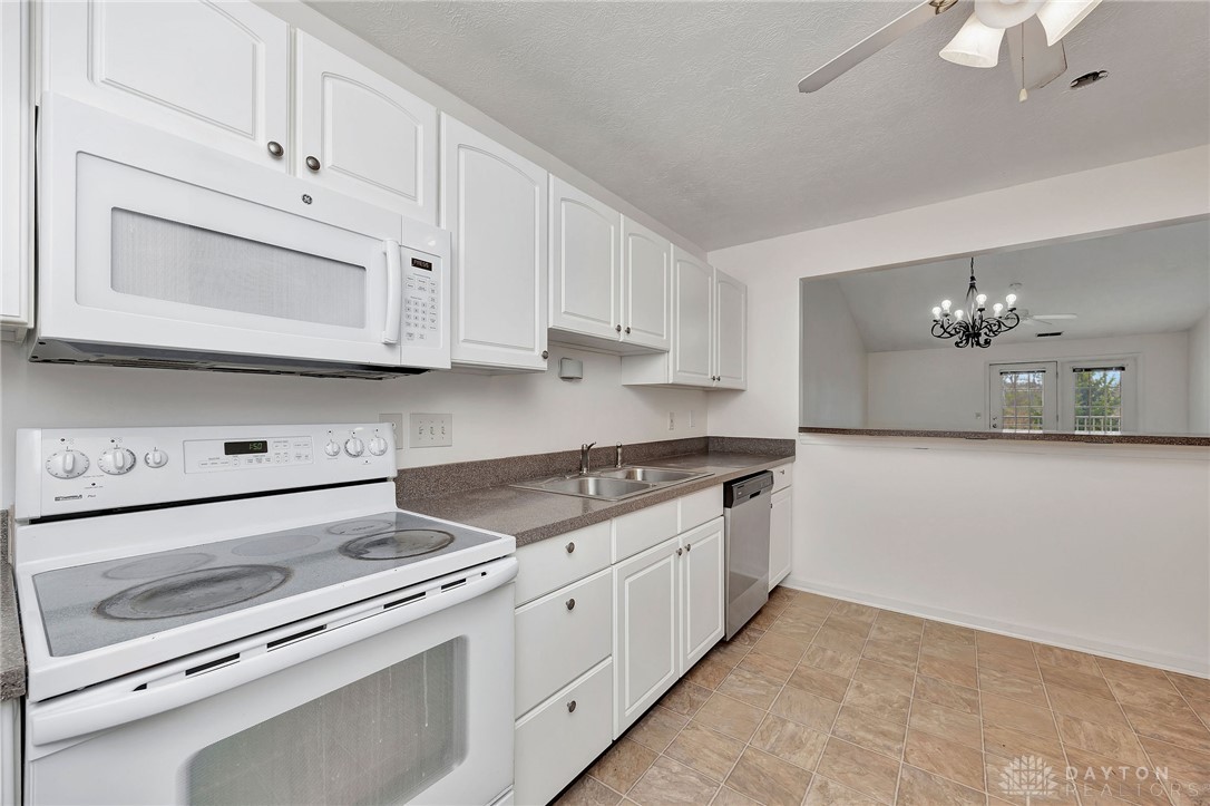 833 Neeb Road, Unit 4 Cincinnati, OH 45233 - Photo 16 of 49 Gallery Image 16