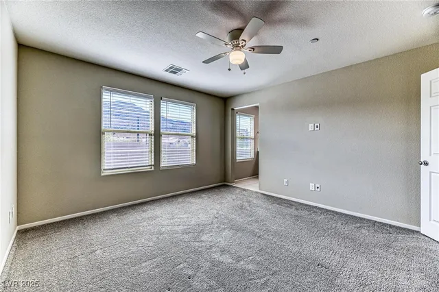 $1,899 | 667 Sleeping City Avenue, Henderson, NV 89015