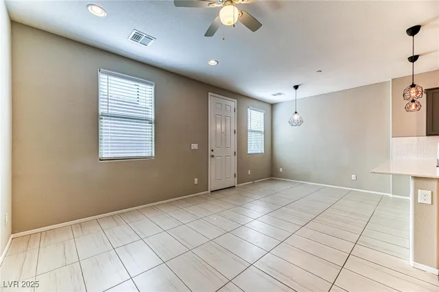 $1,899 | 667 Sleeping City Avenue, Henderson, NV 89015