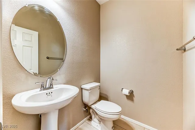 $1,899 | 667 Sleeping City Avenue, Henderson, NV 89015