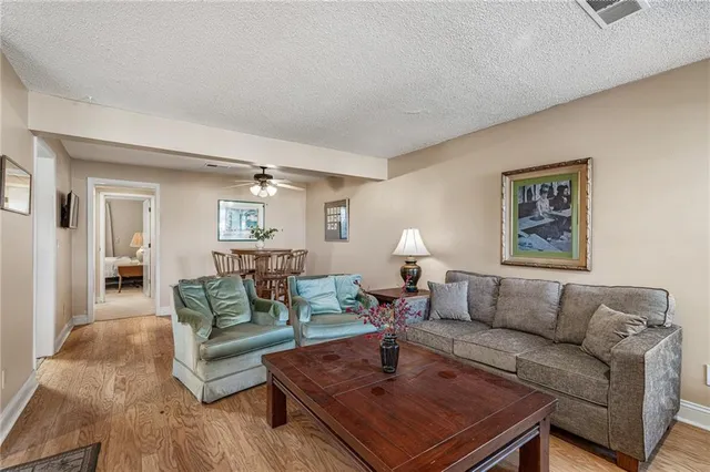 $140,000 | 12606 West 110th Terrace, Overland Park, KS 66210