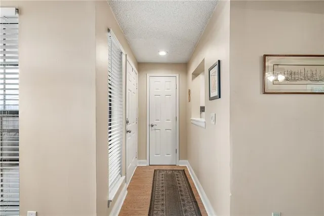 $140,000 | 12606 West 110th Terrace, Overland Park, KS 66210