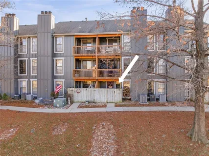 $140,000 | 12606 West 110th Terrace, Overland Park, KS 66210