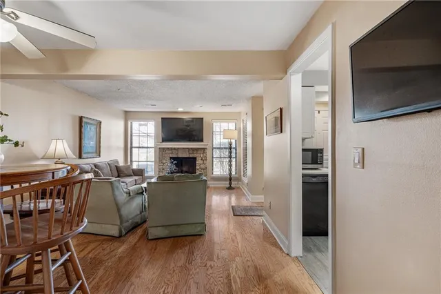 $140,000 | 12606 West 110th Terrace, Overland Park, KS 66210