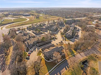 $140,000 | 12606 West 110th Terrace, Overland Park, KS 66210