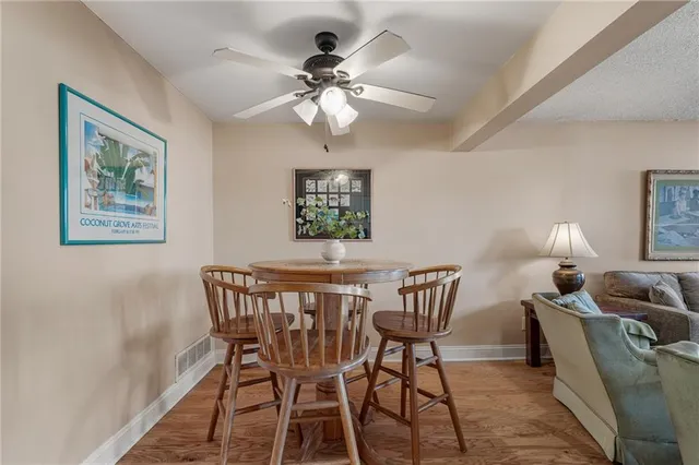 $140,000 | 12606 West 110th Terrace, Overland Park, KS 66210