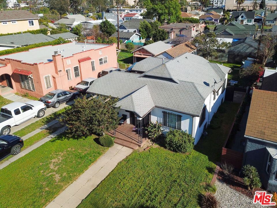 2404 Virginia Road Los Angeles, CA 90016 - Photo 18 of 21 an aerial view of a house