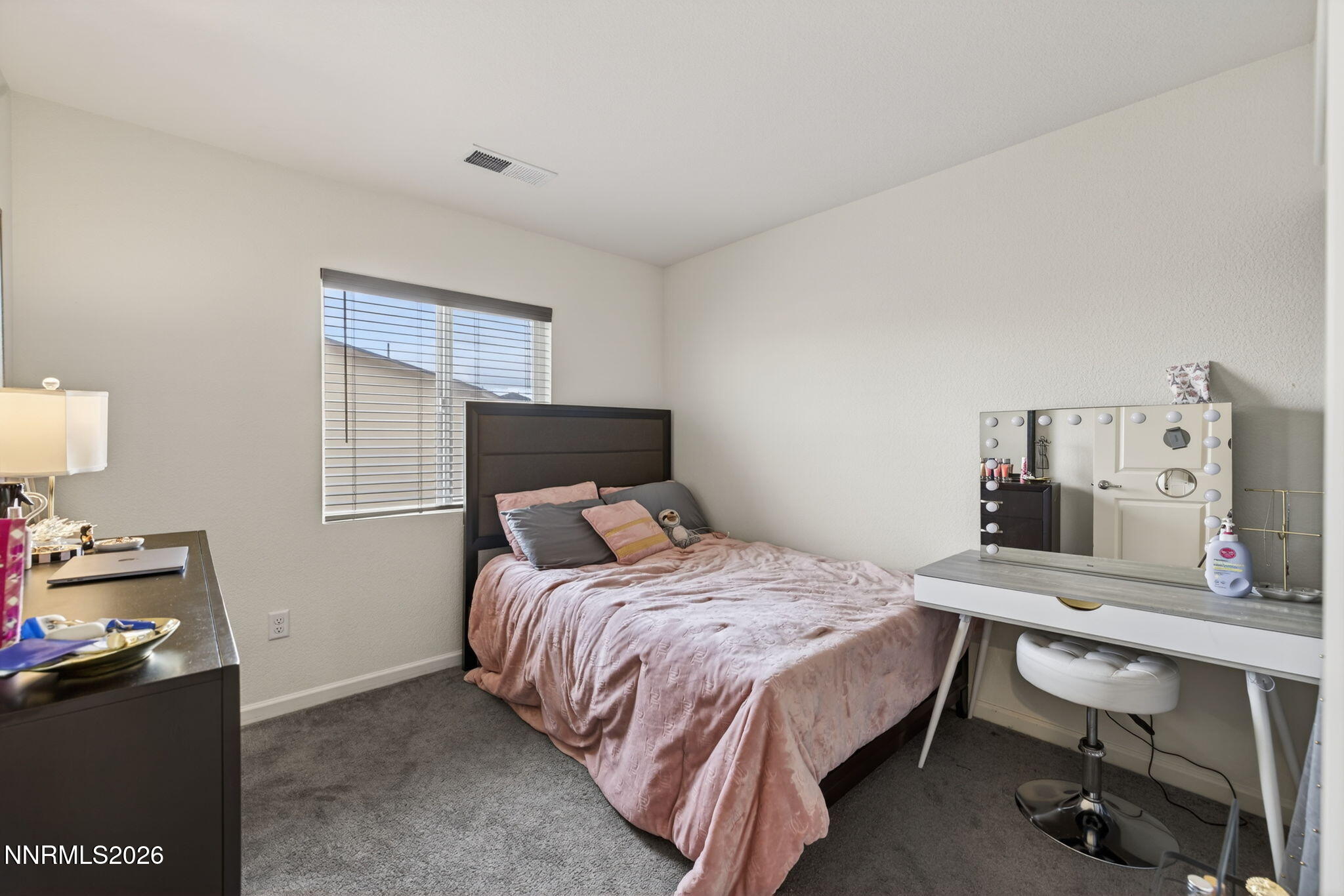 8960 Wolf River Drive Reno, NV 89506 - Photo 15 of 18 25-web-or-mls-8960 Wolf River-25