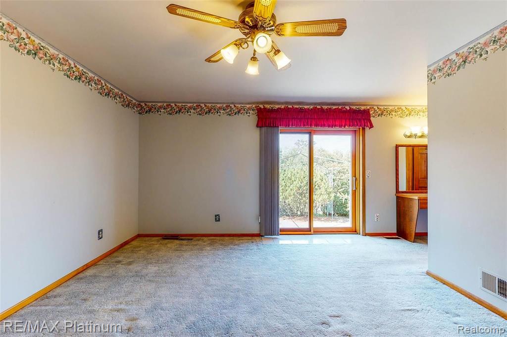 7498 Silver Lake Road Linden, MI 48451 - Photo 29 of 59