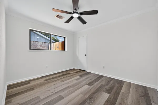 $2,100 | 17418 Largs Circle, Spring, TX 77379