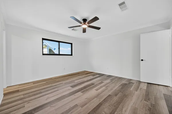 $2,100 | 17418 Largs Circle, Spring, TX 77379