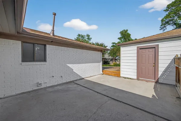 $2,100 | 17418 Largs Circle, Spring, TX 77379