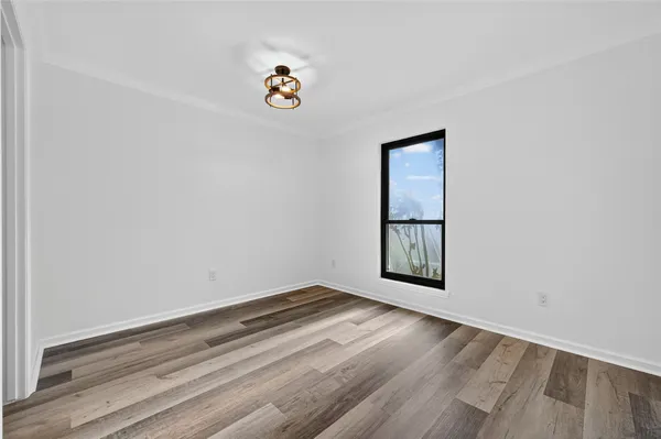 $2,100 | 17418 Largs Circle, Spring, TX 77379