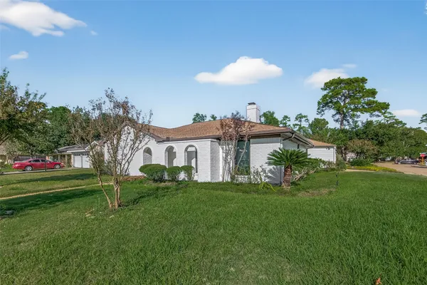 $2,100 | 17418 Largs Circle, Spring, TX 77379
