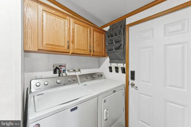 $279,900 | 412 Aspen Street, Coatesville, PA 19320