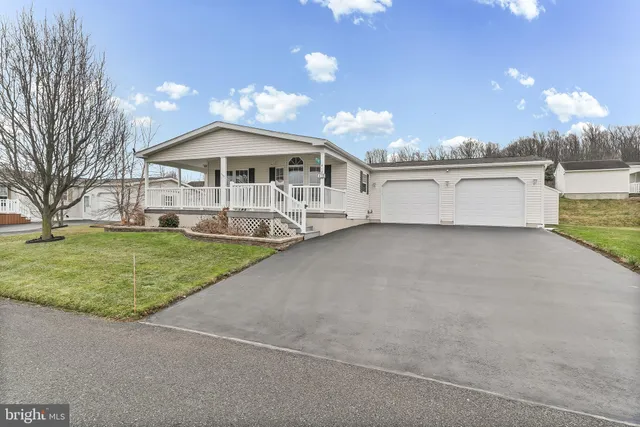 $279,900 | 412 Aspen Street, Coatesville, PA 19320