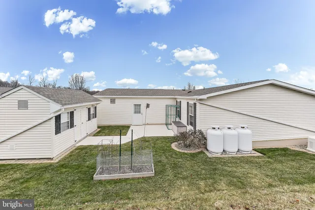 $279,900 | 412 Aspen Street, Coatesville, PA 19320