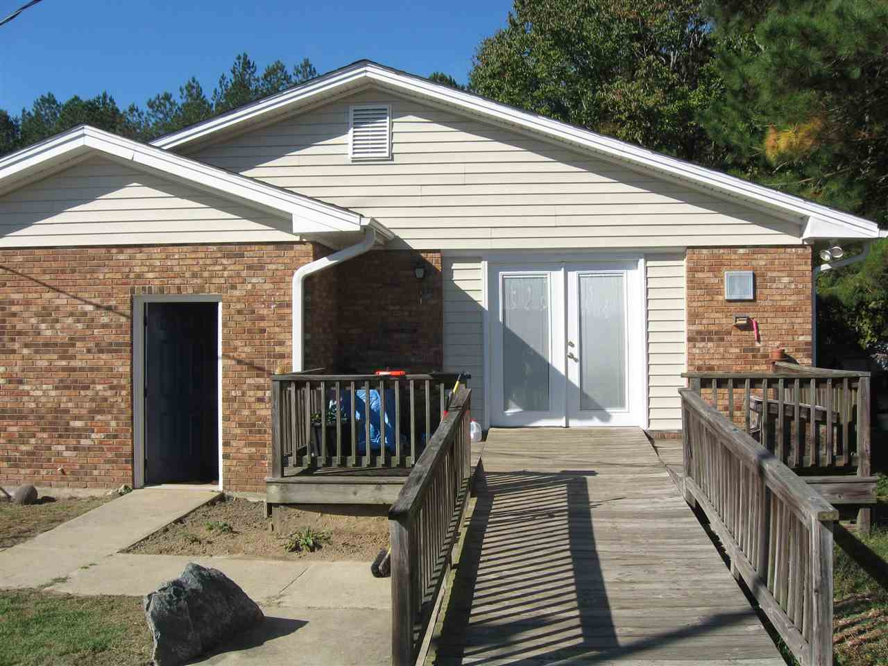 7044 Buffalo Road Selma, NC 27576 - Photo 5 of 21 access to pool