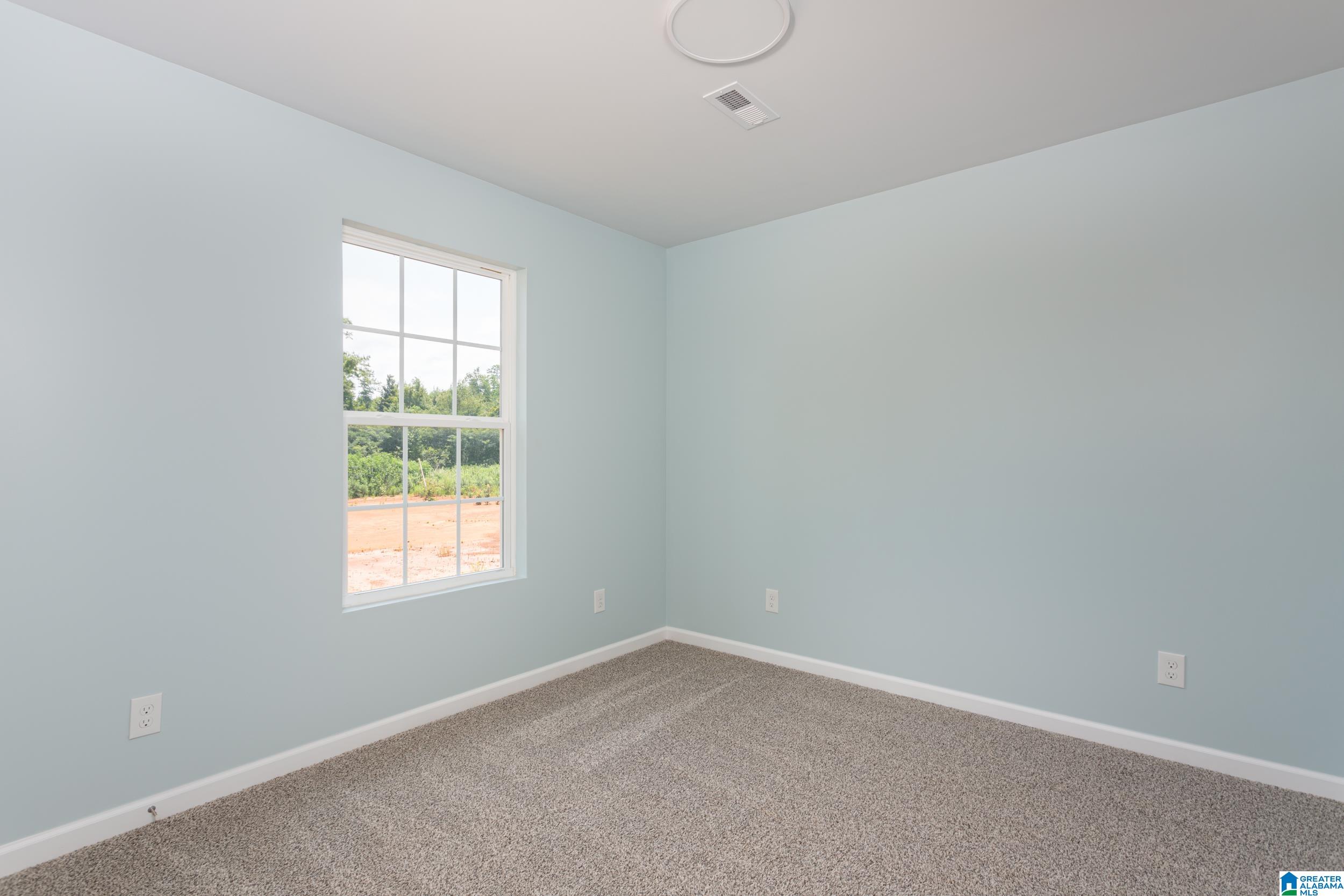 895 Bruce Street Anniston, AL 36201 - Photo 14 of 33